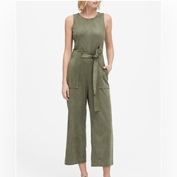 Banana Republic Sage Green Vegan Suede Jumpsuit Size 6 - Picture 1 of 16